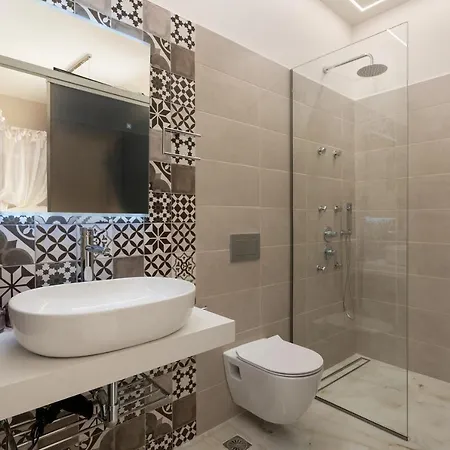 Apartment Chrisselen Palazzo Colombo *